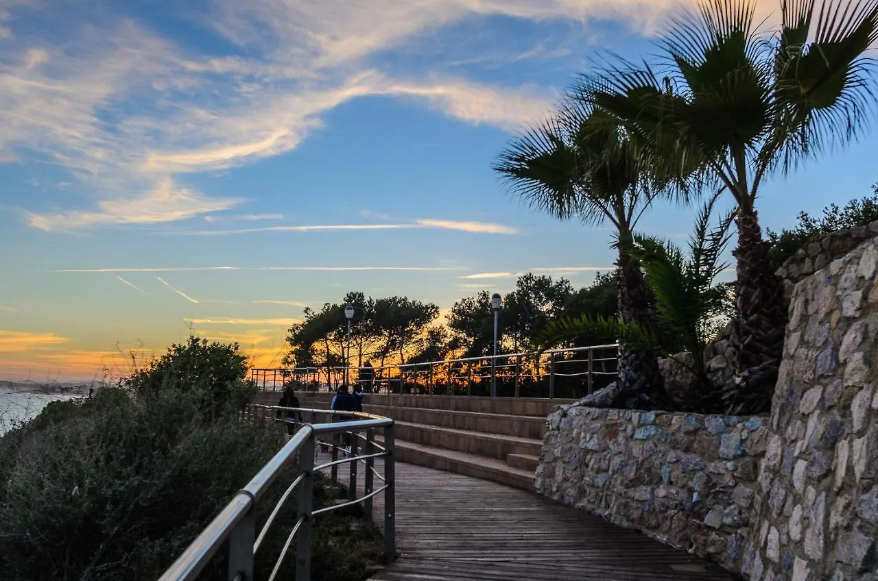 Arc de Bará Camping&Bungalows Roda de Berà  Camping