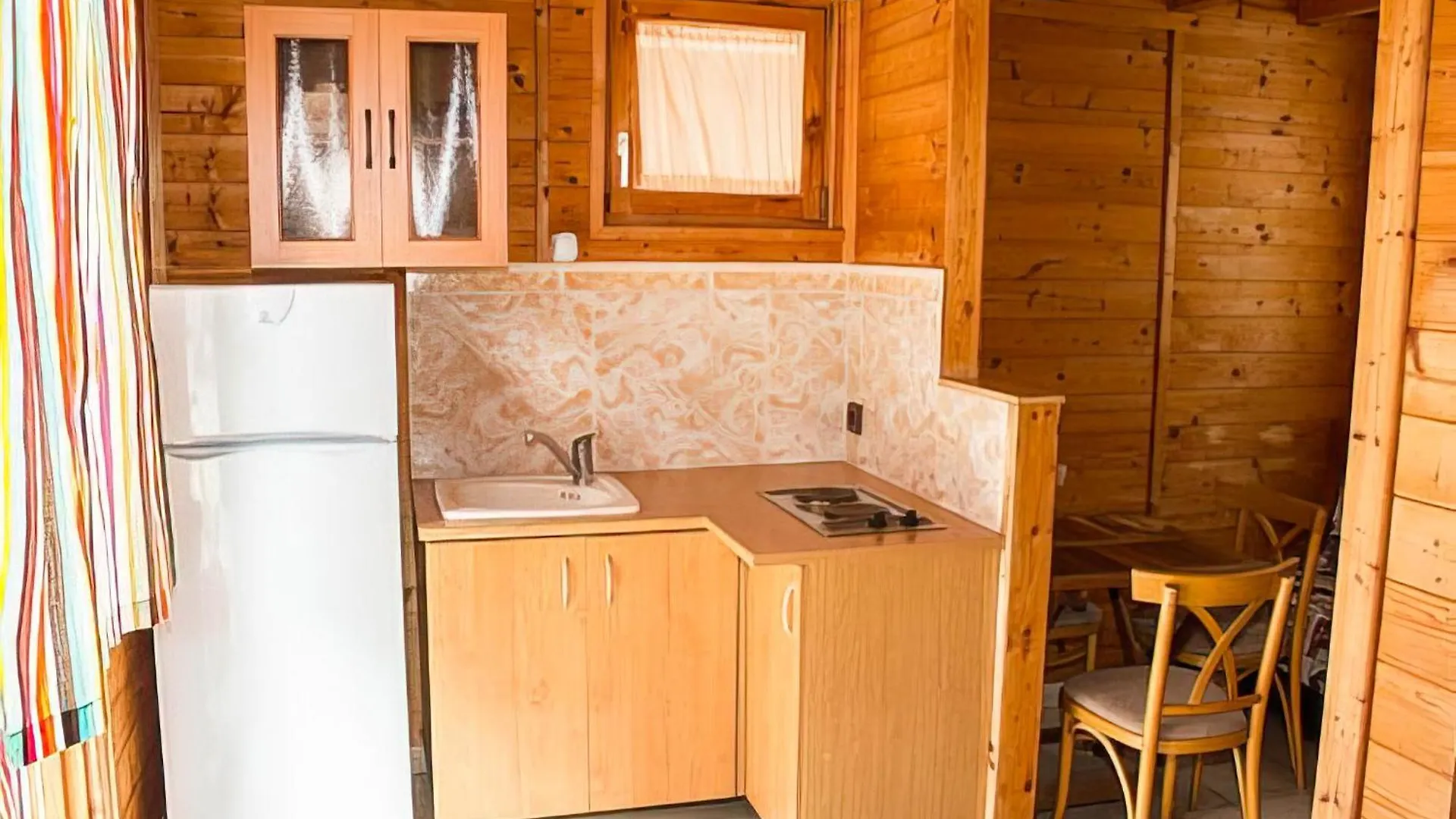 Arc De Bara Camping & Bungalows Roda de Bará
