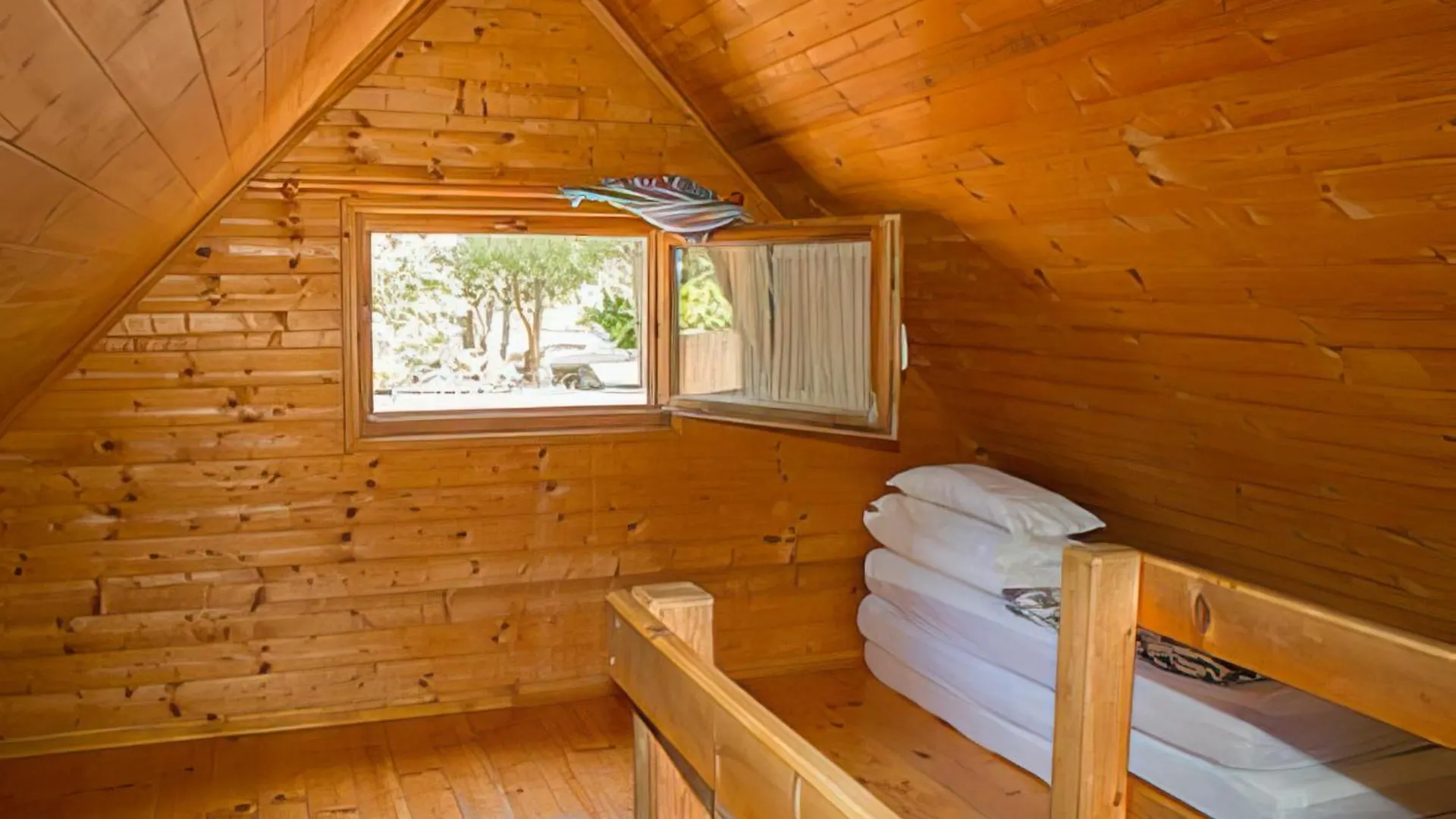 Arc De Bara Camping & Bungalows Roda de Bará